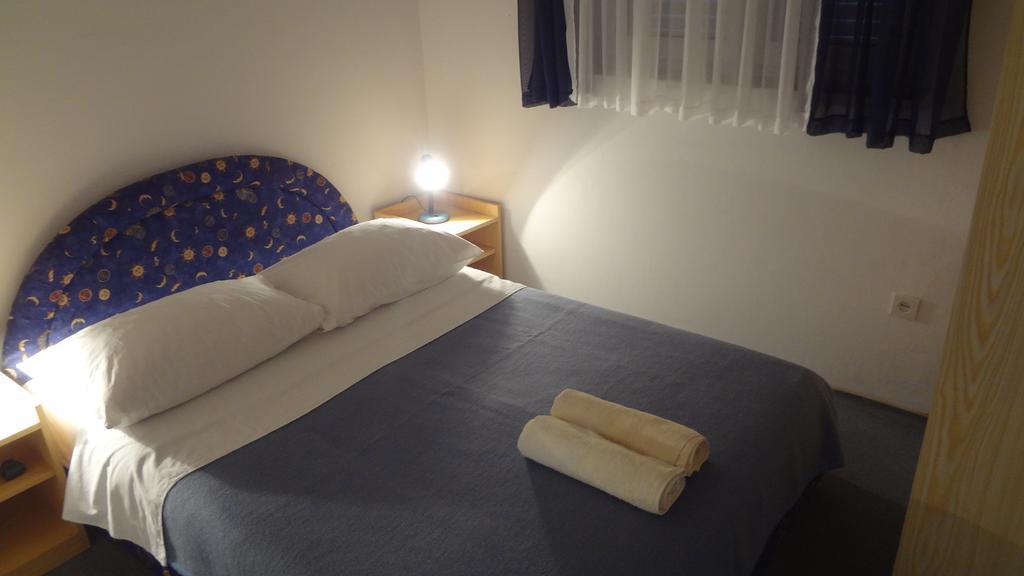 Apartments Danijela Tribalj Kamer foto